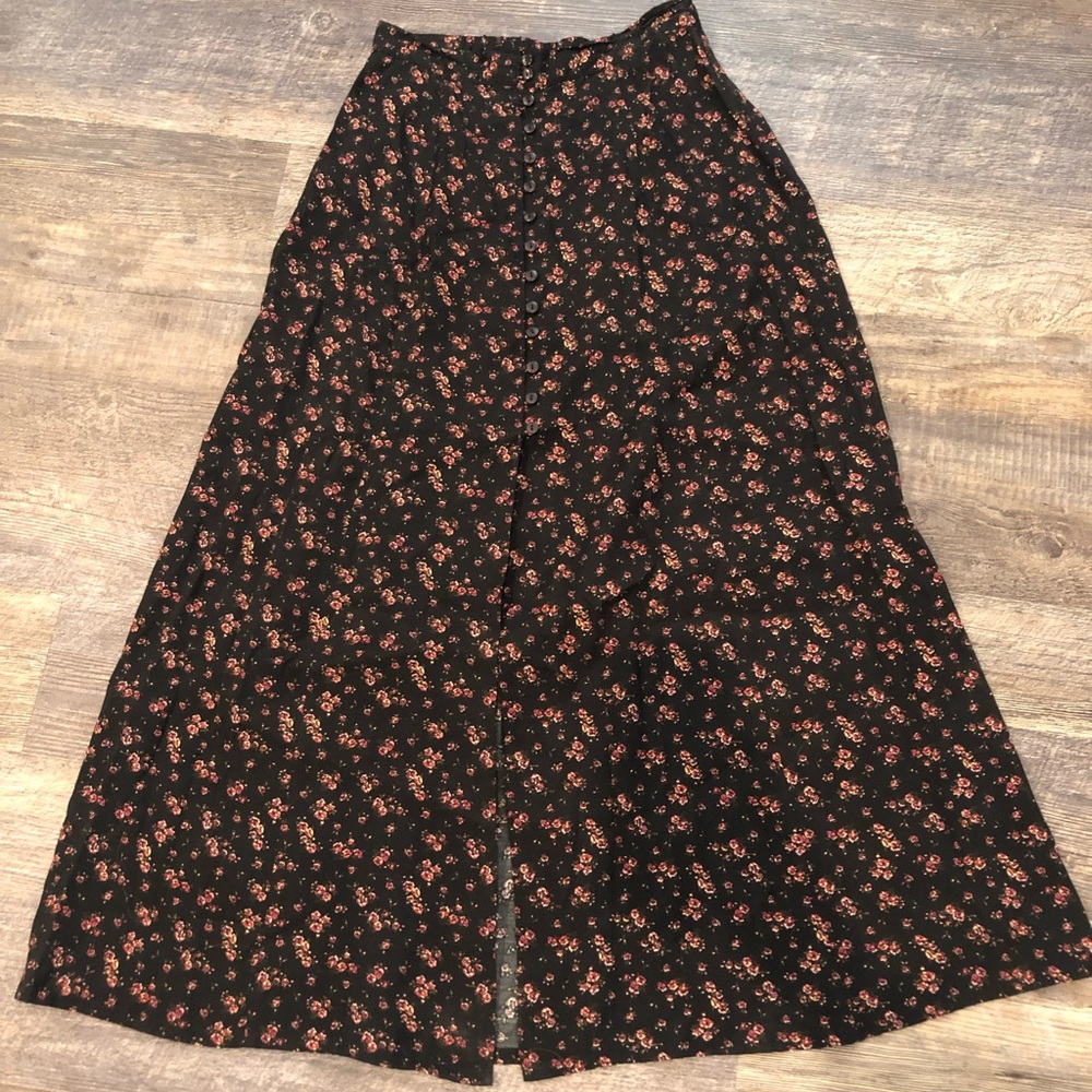 Compagnie Internationale Express CottageCore skirt